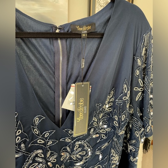 Lovedrobe Luxe (ASOS) Embellished V-Neck Midi Dress (US Size 28) - Picture 7 of 13